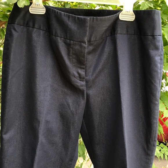 Madison Petite Blue Denim Jean Chambray Capris 8P - Picture 7 of 7